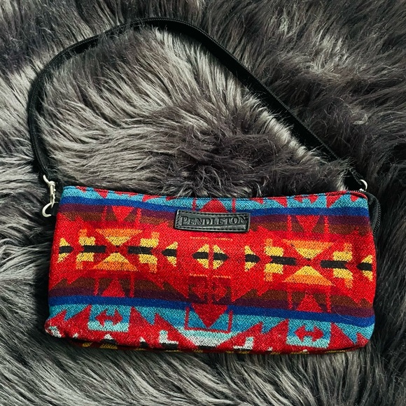 Pendleton Handbags - Pendleton Women's Red and Blue Patterned Bag